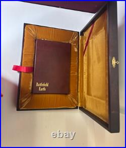 Battlefield Earth Limited Edition 141/555 Hand Signed Leatherbound Book + Case