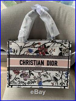 New CHRISTIAN DIOR BOOK TOTE LIMITED EDITION, EMBROIDERED Rosa Small