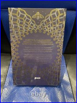 New Hand Signed Tahereh Mafi This Woven Kingdom Illumicrate Exclusive Edition