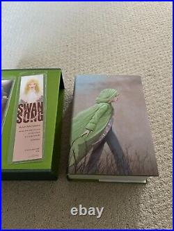 Suntup SWAN SONG by Robert McCammon SIGNED Slipcase Like-New Unread 2 bookmarks Suntup SWAN SONG by Robert McCammon SIGNED Slipcase Like-New Unread 2 bookmarks