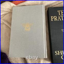 Terry Pratchett The Shepherd's Crown Waterstones Number Limited Edition Slipcase